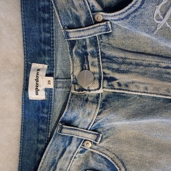 Superdown Faded Ripped Jeans - Picture 4 of 4